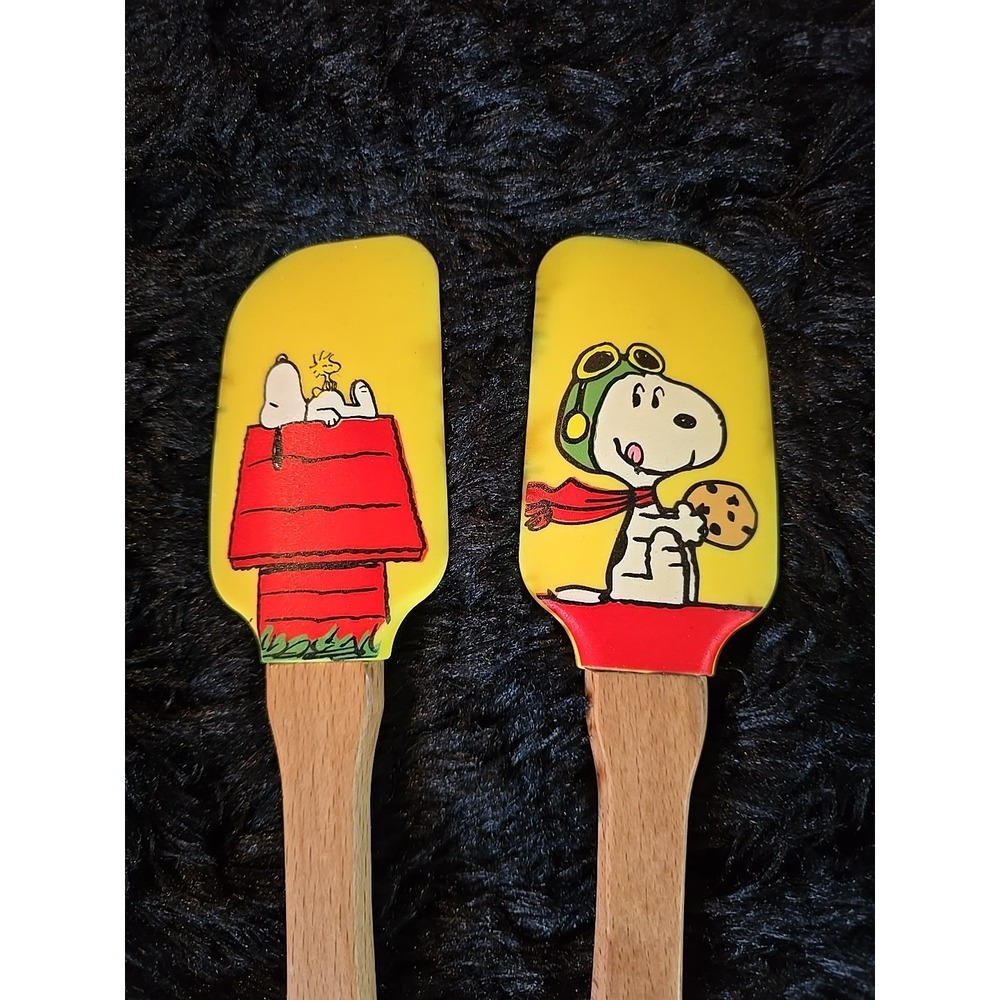 Lenox Chef Snoopy Woodstock 2 Piece Silicone Spatula Set Collectible Yellow